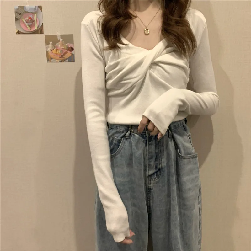 

WW0769 New fashion bottoming shirt women's v-neck knitted long-sleeved short top t-shirt