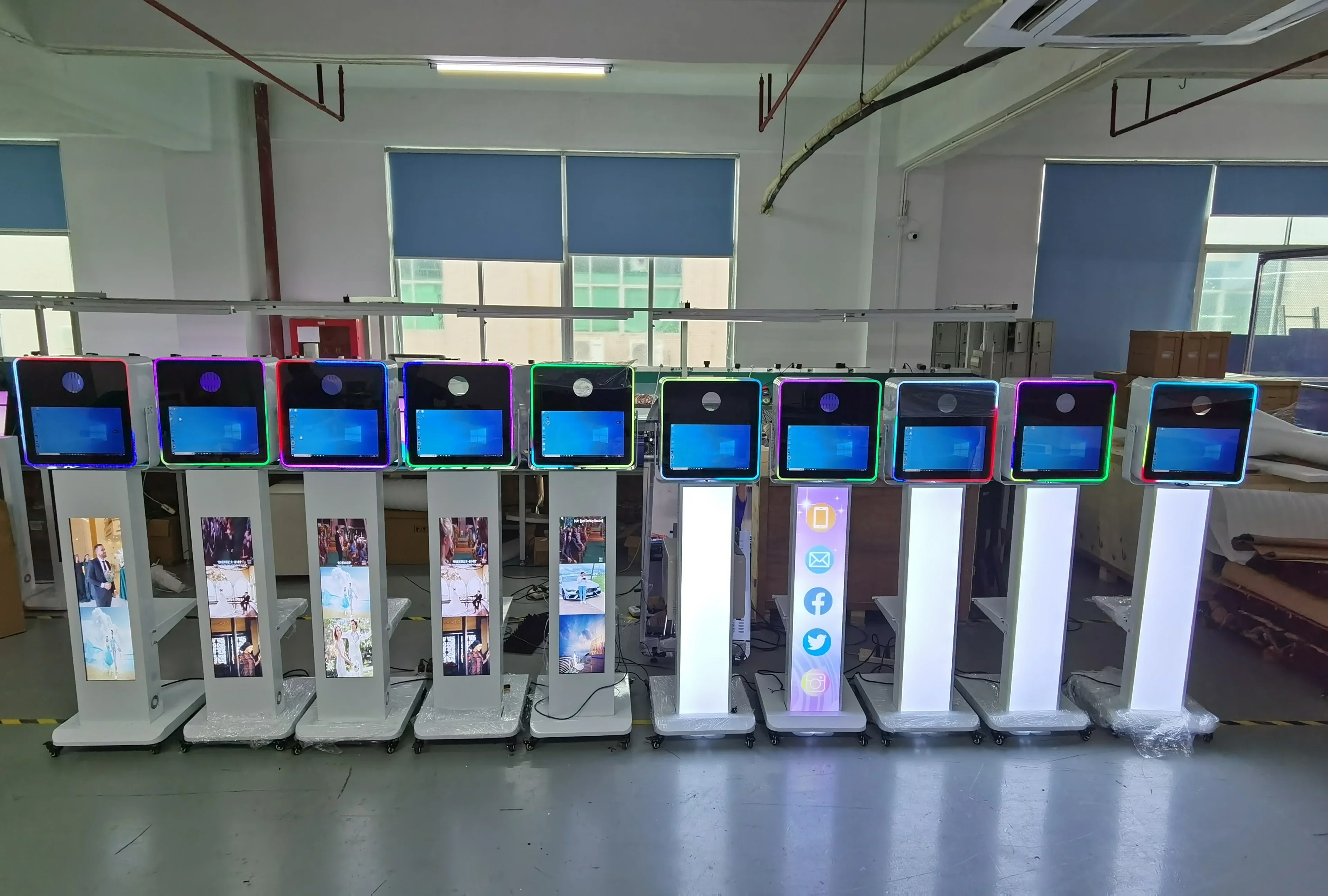 Свадебная вечеринка селфи фотобудка рекламный экран металлический корпус