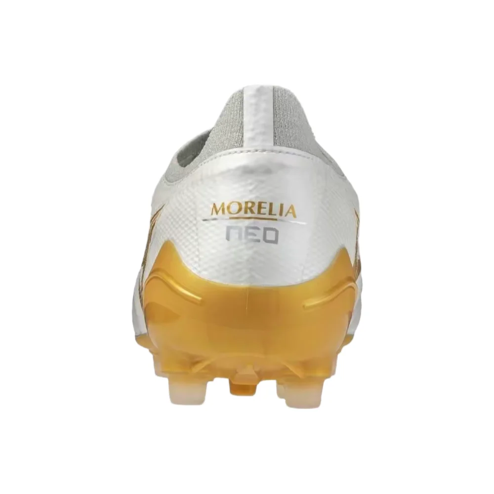 Фото Футбольные бутсы Mizuno Morelia Neo IV B Elite унисекс, бело-золотые – комфортный дизайн, нескользящее сцепление и прочная конструкция P1GA264350 №5