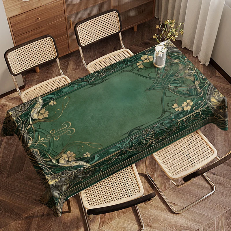 Классическая черная скатерть из полиэстера