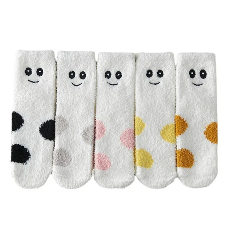 

Новые женские теплые плотные милые носки с мультяшным рисунком осень-зима женские повседневные носки со смайликом для девушек средней длины кавайные носки для женщин