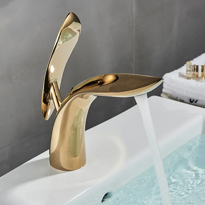 

Luxury Basin Faucets Gold Bathroom Faucet Waterfall Single Hole Cold and Hot Water Tap Basin Faucet Mixer Taps Torneira Kraan