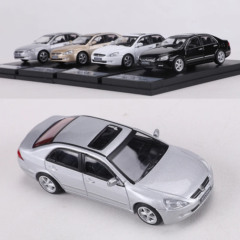 Фото DCT 1/64 Honda 7-го поколения Accord автомобиль из сплава, моторная машина, литая под давлением металлическая модель, детский рождественский подарок, игрушки для мальчиков №4