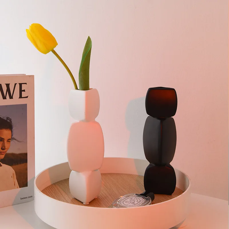 Classic Black/White Porcelain Vase Ceramic Home Office Desktop Decoration Crafts Style DIY Gift Household |