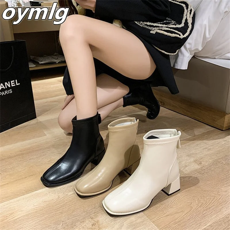 

Модные ботинки с низким вырезом, Новинка осени 2022, эластичные тонкие ботинки, ботинки челси на толстом каблуке с квадратным носком и молнией...