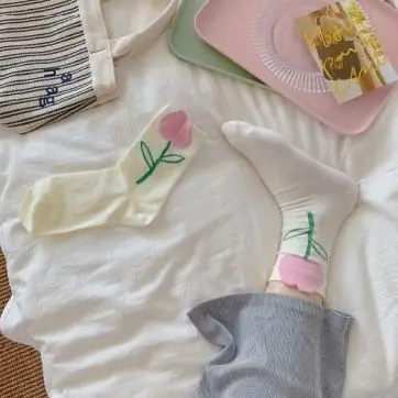 Yasuk Spring Summer Women's Fashion Sleep Solid Cute Lace Flower Casual Comfortable Heigh Tube Stocking Pile Loose Socks 6Pcs
