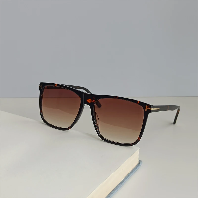 

Retro Square Gradient Sunglasses Women Fashion Luxury Designer Sunglasses Men Acetate Car Driving Sun Glasses UV400 TF0832