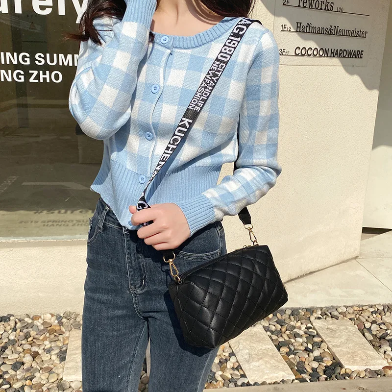 

2022 Small Messenger Bag for Women Trend Lingge Embroidery Camera Female Fashion Ladies Shoulder Crossbody Bags Mobile Phone Bag
