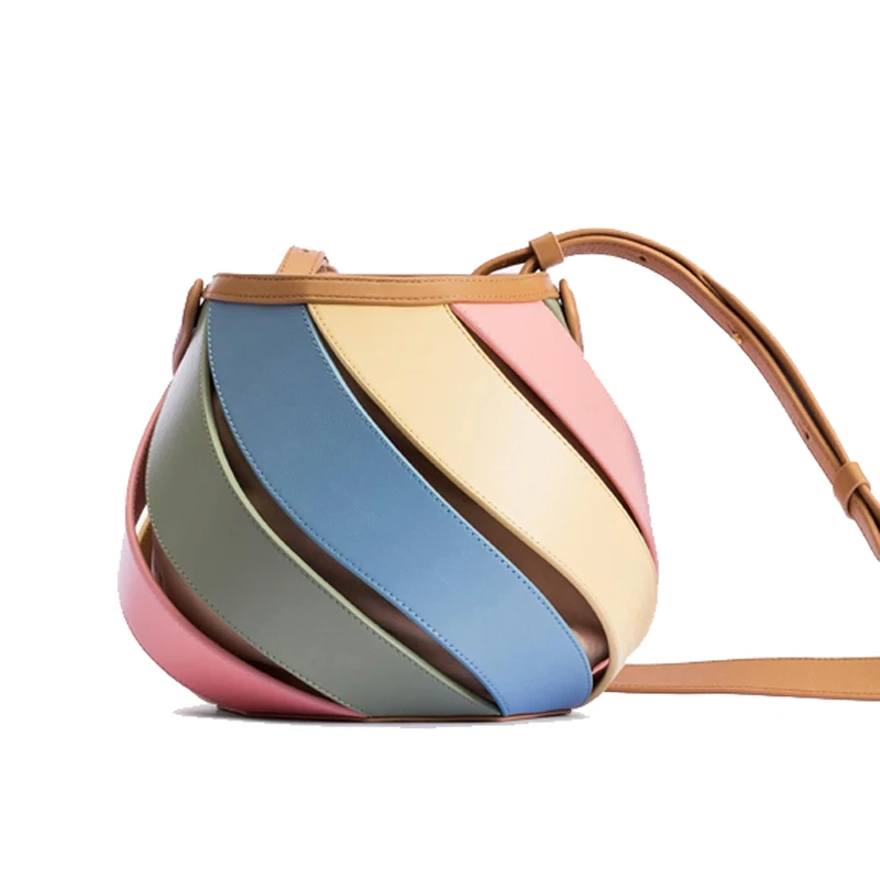 

Circular Handbag Spring/Summer 2023 New Source Factory Small Designer Luxury Drawstring Shoulder Padchwork Women Bags Brands