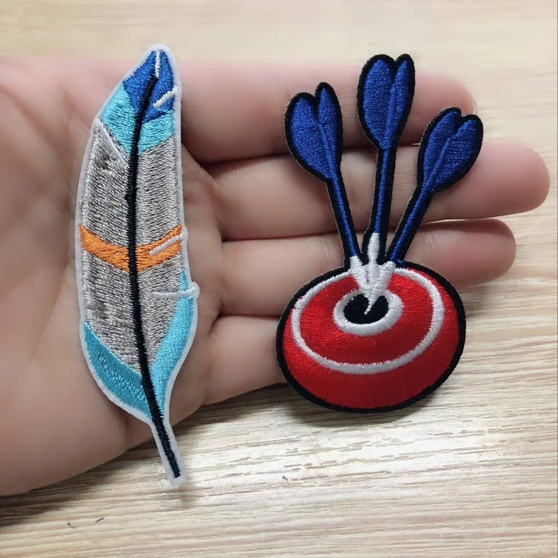 

100pcs/lot Luxury Embroidery Patch Badminton Feather Sports Clothing Decoration Backpack Sewing Accessory Diy Iron Heat Applique
