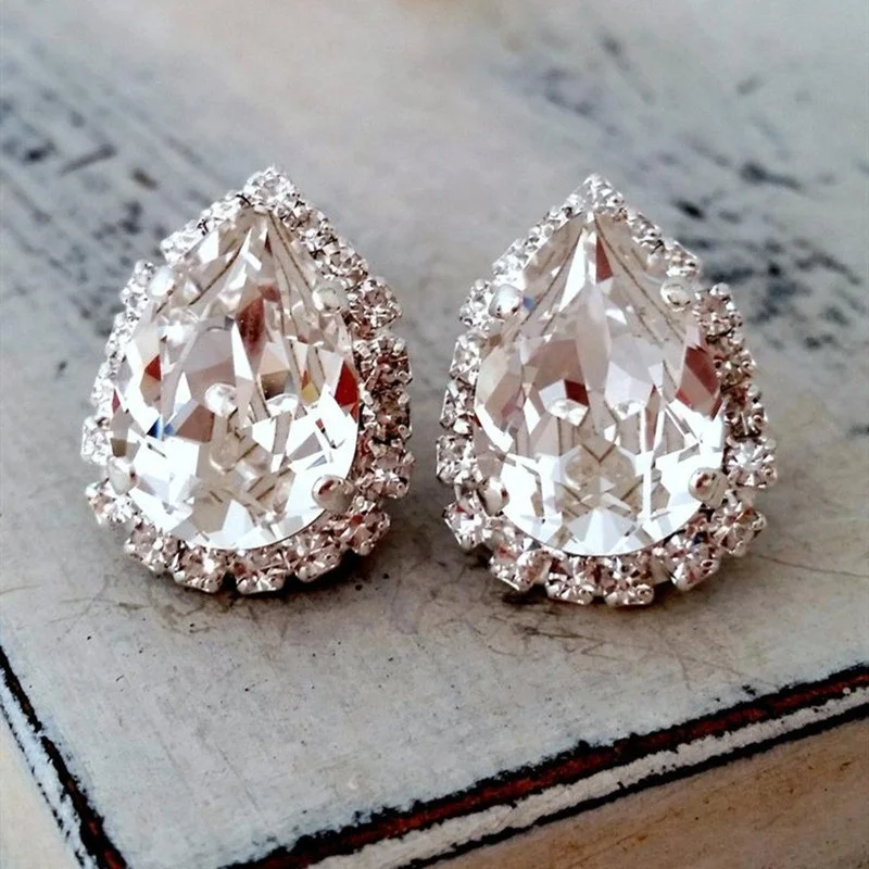 

Luxury Zircon Women's Earrings Temperament Long Face Thin Ear Jewelry Gems Inlaid White Diamonds Oval Geometric Wedding Pendant