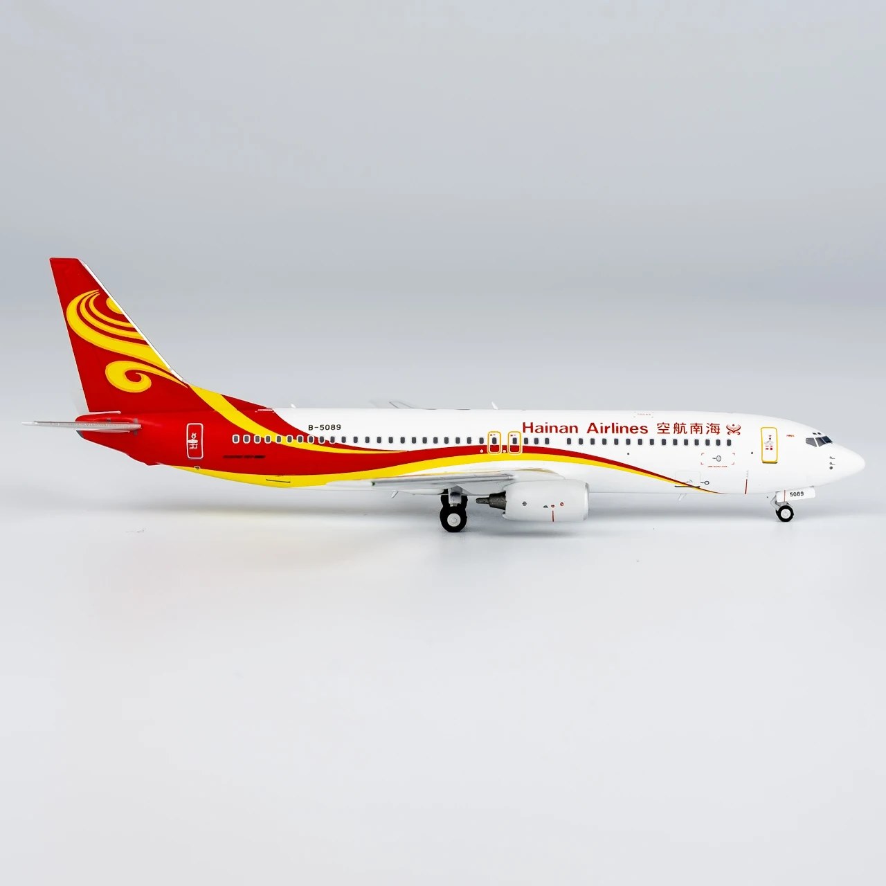 Коллекционный самолёт из сплава 58189 подарок NG модель 1:400 авиакомпании Hainan Airlines