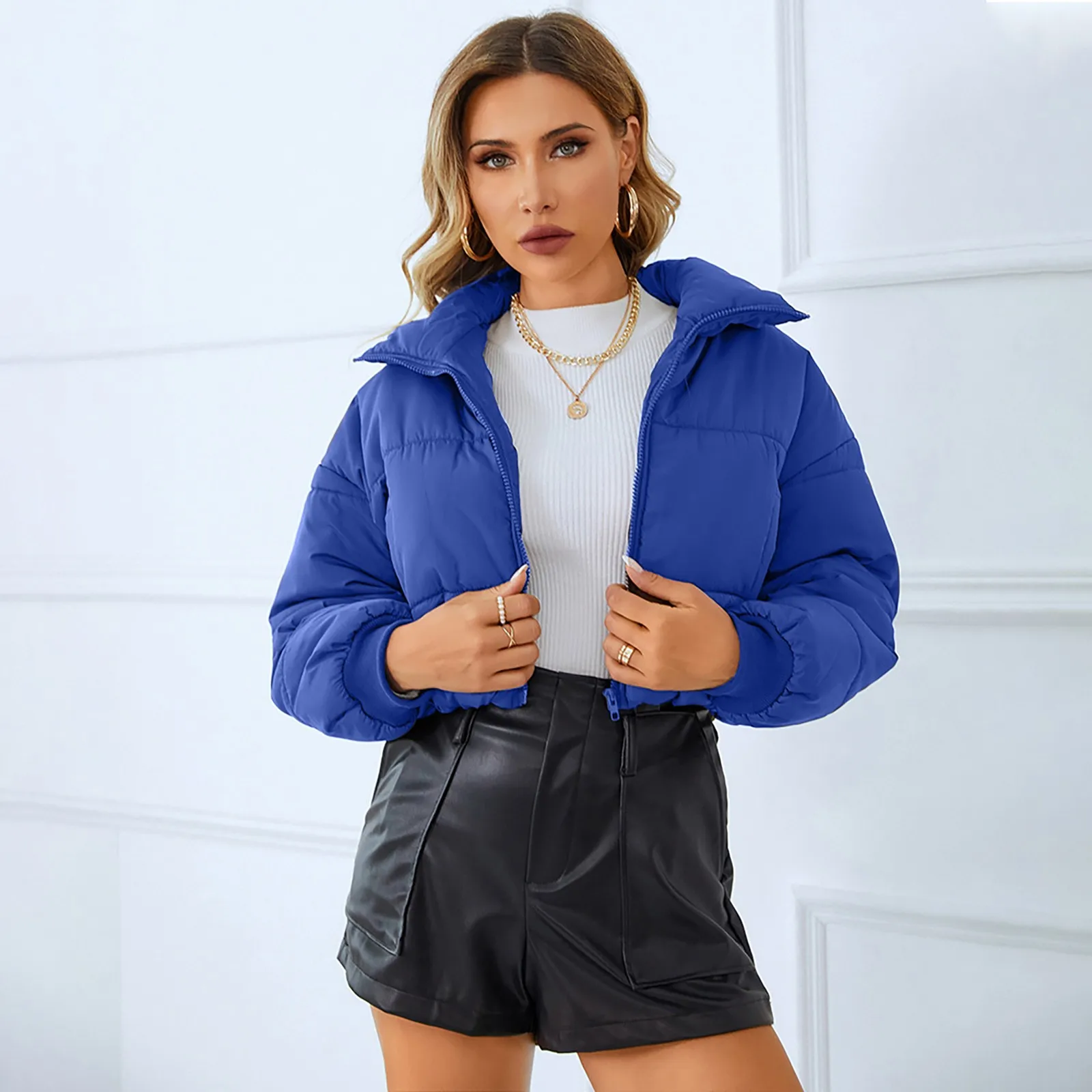 

2023 New Fashion Women Short Bread Down Jacket Winter Warm Solid Jackets Stand Up Collar Solid Color Zipper Pocket Outerwear