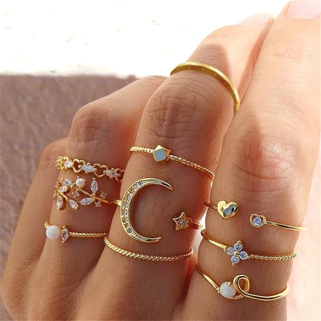 

Bohemian Geometric Rings Set For Women Crystal Star Moon Flower Butterfly Fashion Boho Knuckle Finger Ring Party Jewelry Gift