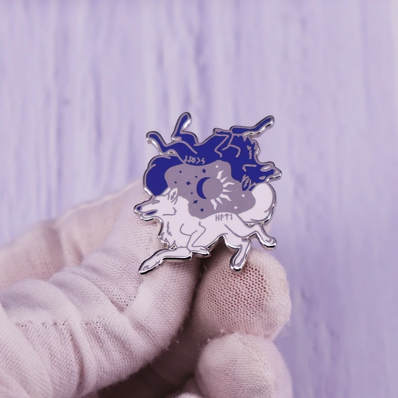 

Two Wolves Magic Enamel Pin Sun Moon Stars Brooch Day And Night Badge Witchcraft Wizardry Decor Gift