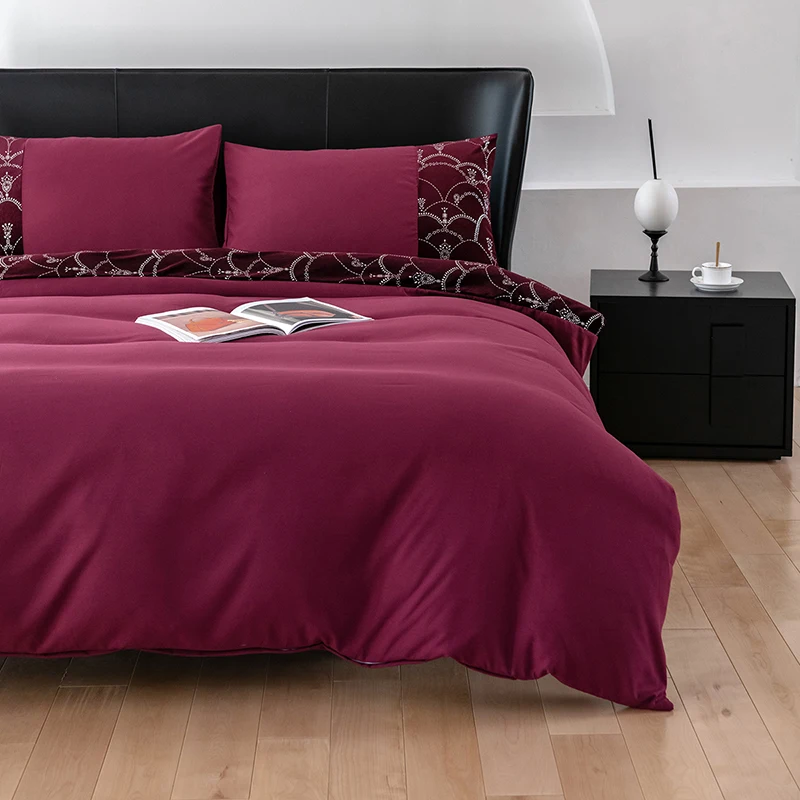 Bronzing Velvet Process Luxury Bedding Set,Duvet Cover 200x200, Soft Comfortable,Burgundy Color,Customizable Size