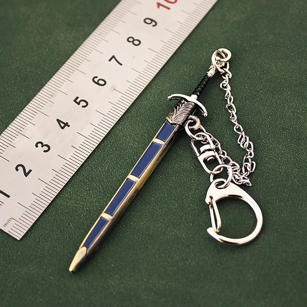Game TV Series Peripherals of Thrones 9cm Mini Pendant Keychain for Men Dragon Bone Dagger Midel Key Ring Fans Collect Jewelry