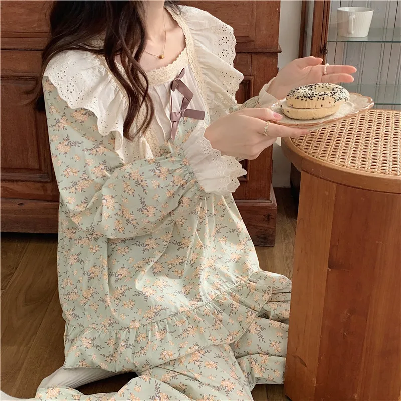 

Осенний пижамный комплект с цветочным принтом, Женская кружевная рубашка с квадратным воротником и оборками + брюки, хлопковая одежда для с...