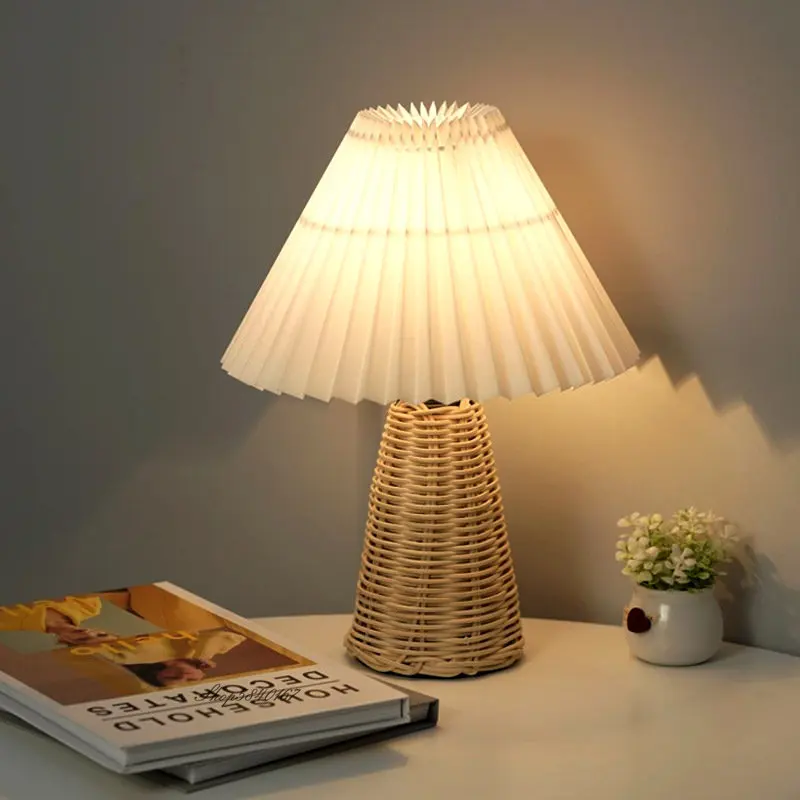 

Vintage Pleated Table Lamp Creative Rattan Night Light Study Bedroom Lamp Decor Beige/white/flower Lampshade E27 Beside Lamp