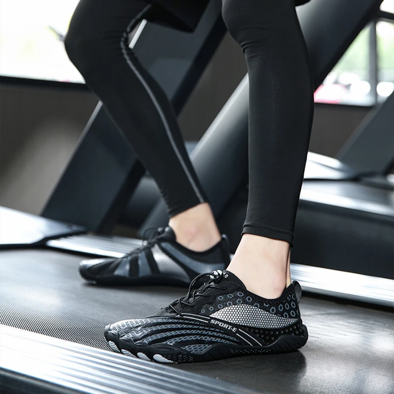 Wading Shoes Unisex Quick-Dry Aqua Shoes Women Beach Sports Swim Sandals Yoga Barefoot Diving Surfing Sneakers