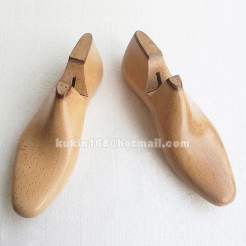 

Beech wood shoe lasts