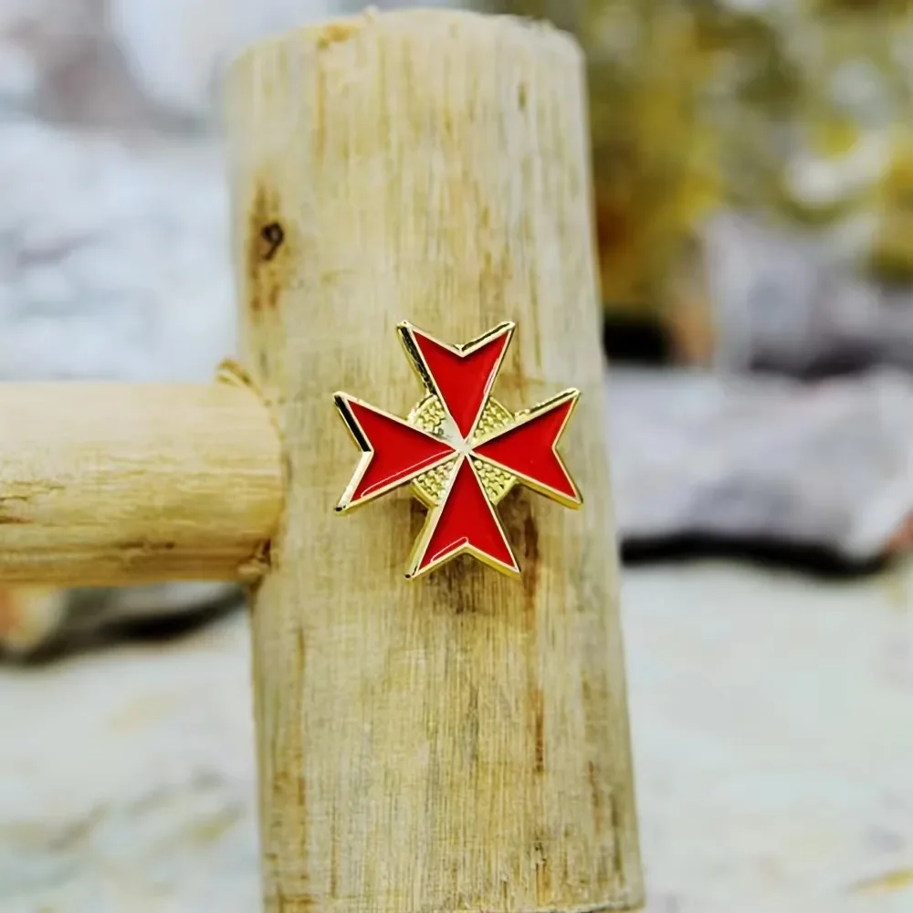 Готическая вечеринка рыцари тамплиеров Мальтийский крест масонская булавка