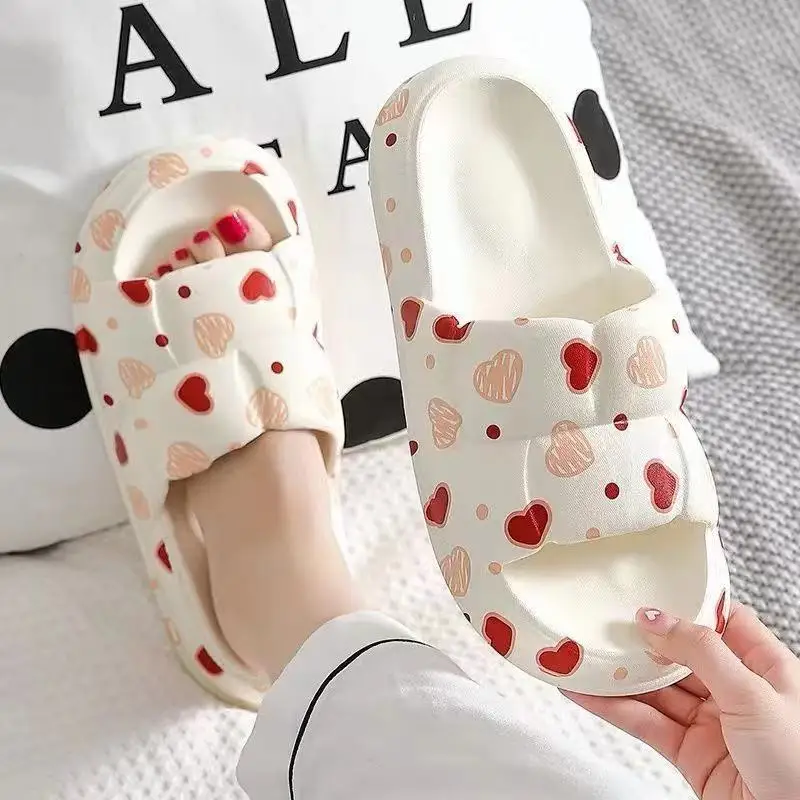 Love Slippers Soft And Comfortable Women's Shoes