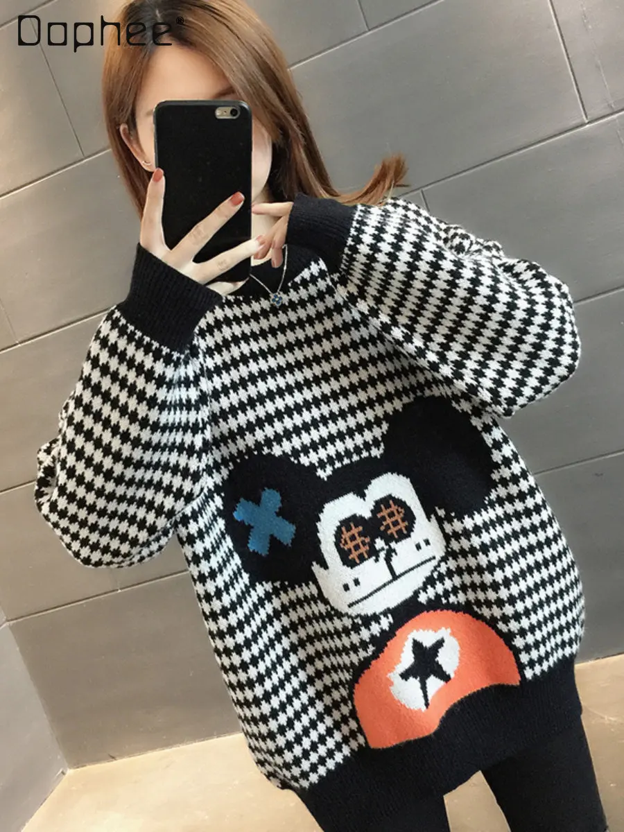 

Autumn and Winter Women's Clothing New Round Neck Pullover Black Sweater Female Loose Cartoon Pattern Diamond Pattern Knitted