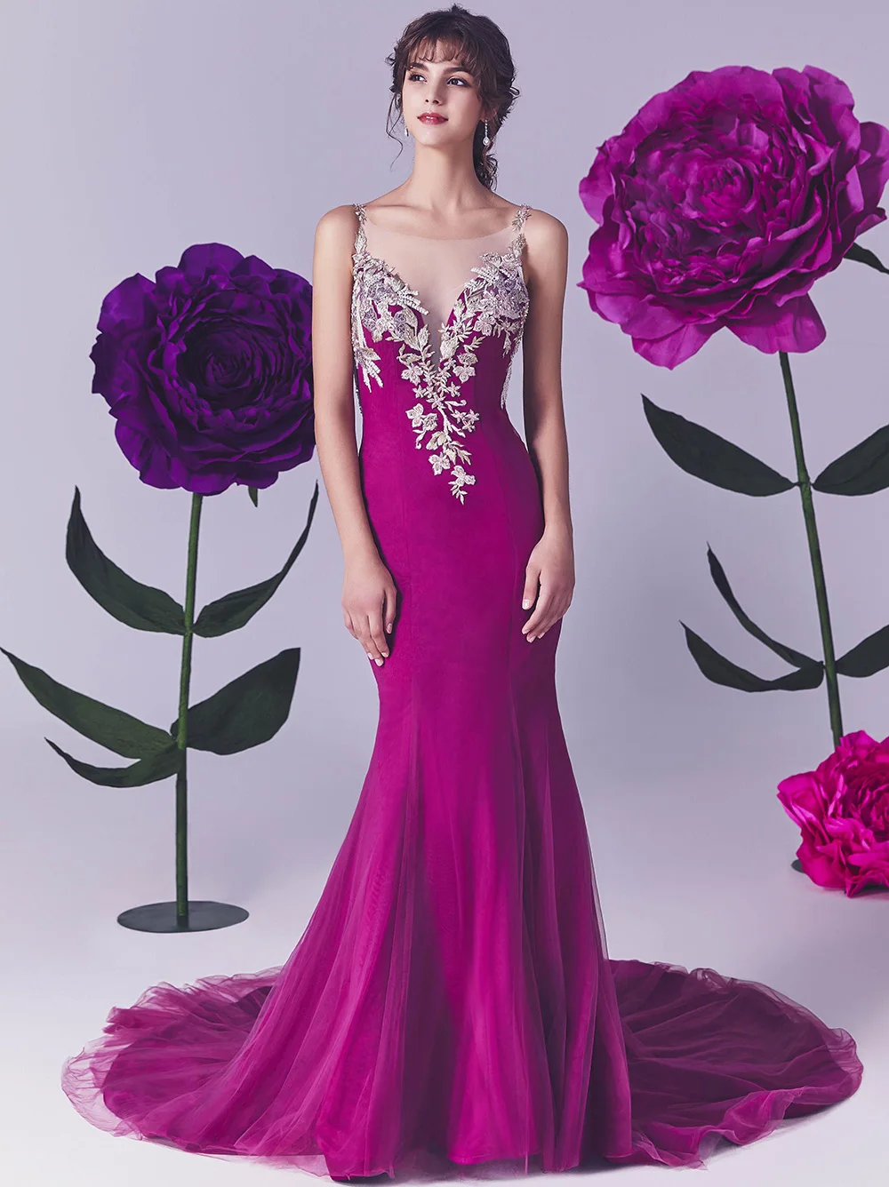 

Formal Evening Dresses Trumpet Jewel Sleeveless Floor-Length Sweep Train Applique Sequins Crystal Beaded Tulle Backless Illusion