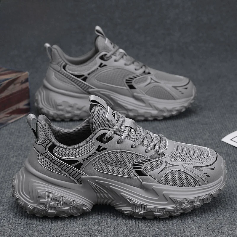 Популярная мужская обувь Warrior осенняя повседневная для папы универсальная