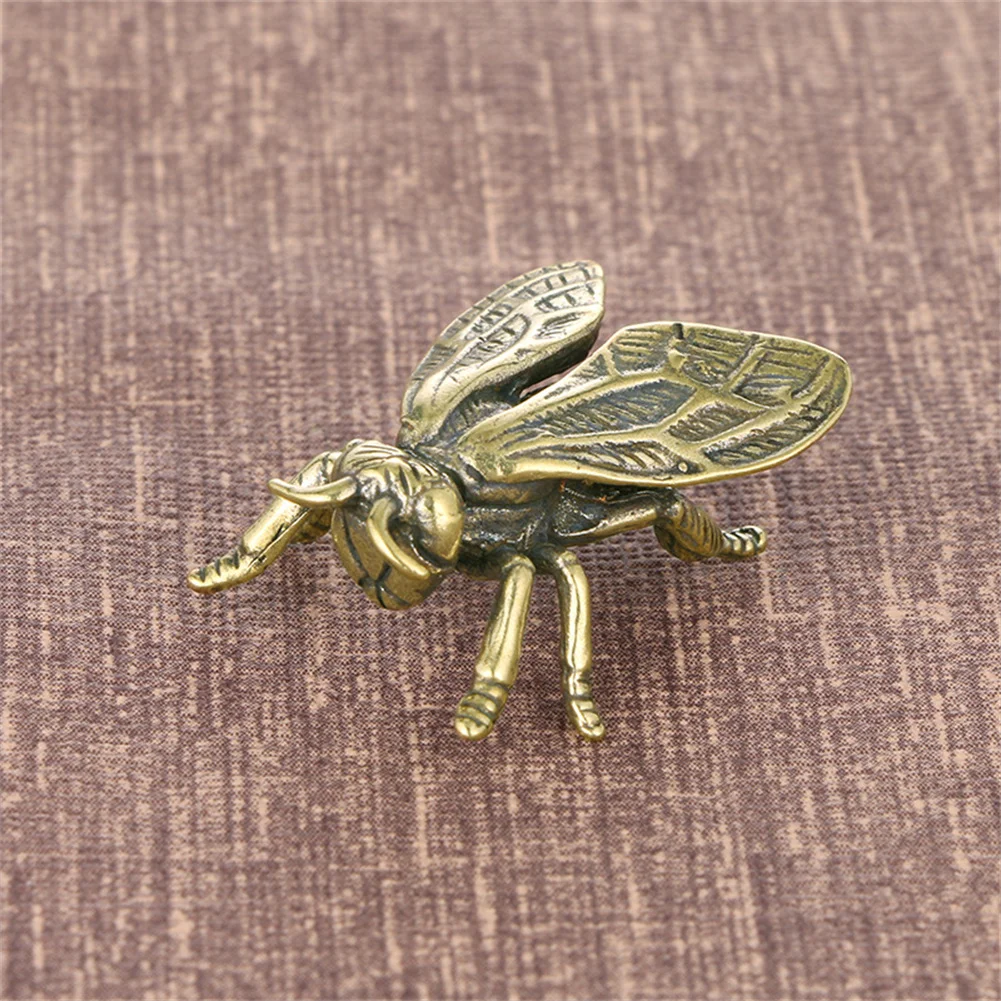

Solid Pure Copper Insect Miniatures Figurines Hands Play Ancient Handicrafts Brass Insect Ornaments Home Office Desktop Decors