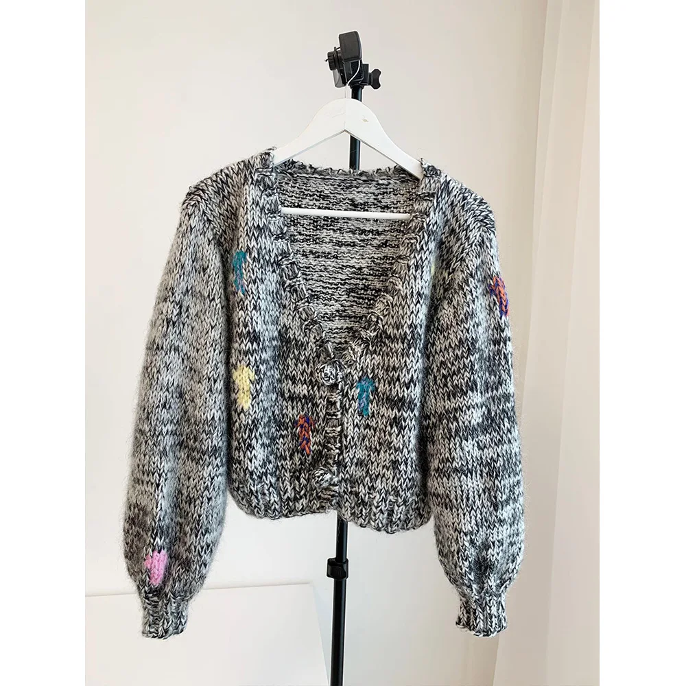 

Женский жаккардовый свитер, свободный стереоскопический свитер ручной вязки, Осень-зима 2023