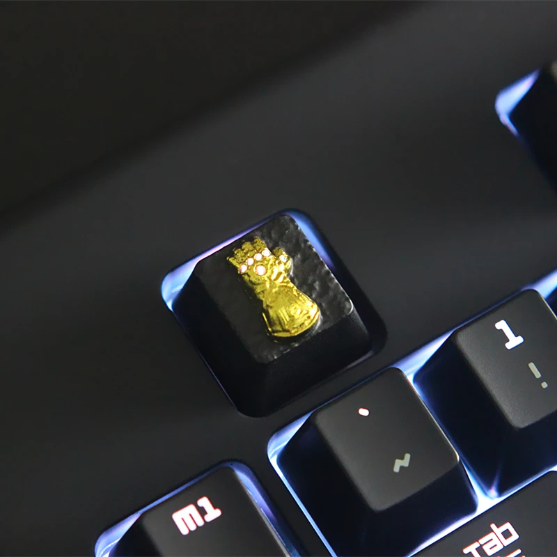 

Customized Zinc Aluminium Alloy Key Cap Mechanical Keyboard Game and Movie Keycap R4 Height Stereoscopic Relief Cherry MX axis