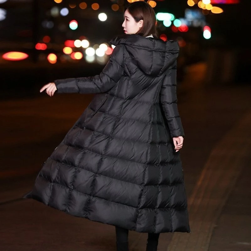 2022 New Winter Long Parkas Women Fashion Thicken Warm Snow Coat  Winter Outdoor  Climbing Hooded Down Jacket Female Outerwear