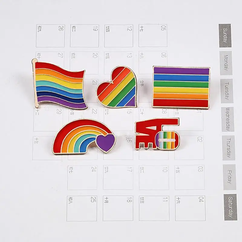 

Cute Rainbow Pride Pins Gay Pride Pins Rainbow Brooches LGBTQ Pin Lesbian Pride Enamel Decorative Pin For Backpack Clothing