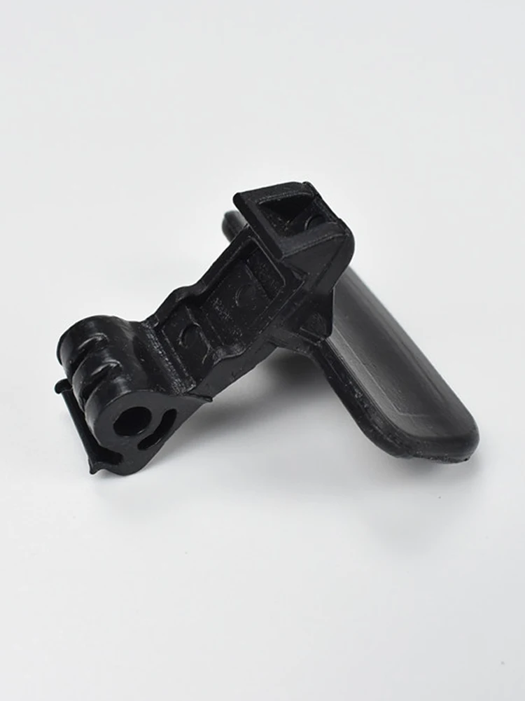 

Зажим для центрального подлокотника Kia K3