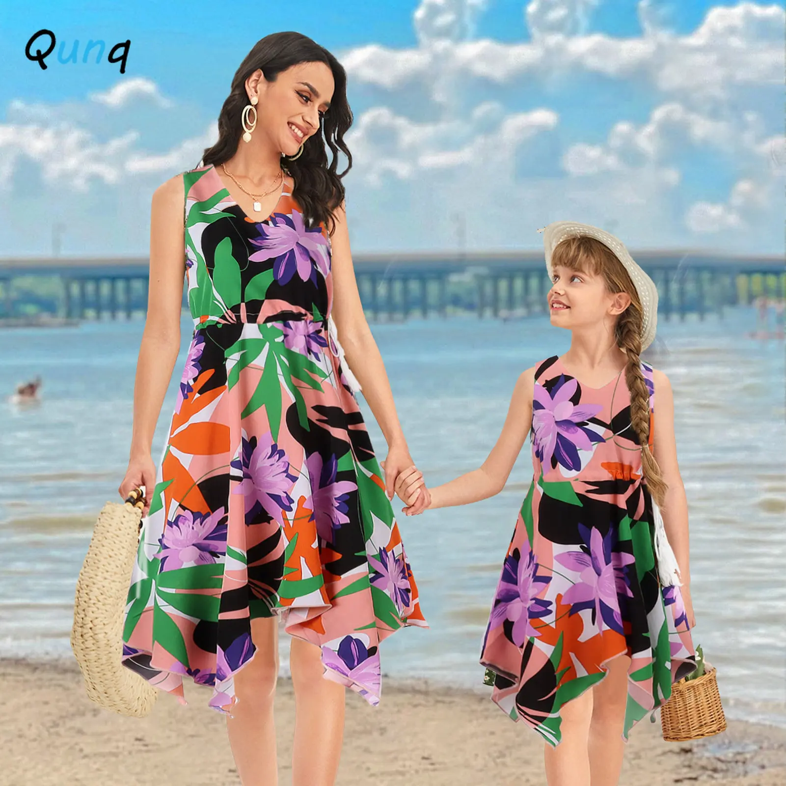 

Qunq Summer New Parent-Child Outfit Hawaii Vacation Print Bohemian V-Neck Vest Sweet Dress Mommy And Daughter Matching Clothes