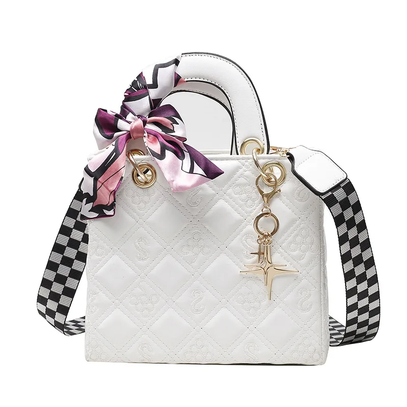 

Luxury Designer Handbags For Women 2022 Casual Women Shoulder Bag Trend Hand Bag Female Causal Branded Shoulder Handbags