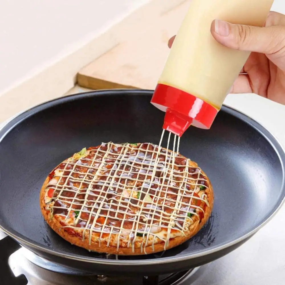

1 Pcs of Multi-Functional Household Squeeze Bottle Is Suitable for Ketchup, Salad Dressing,Other Kitchen Accessories