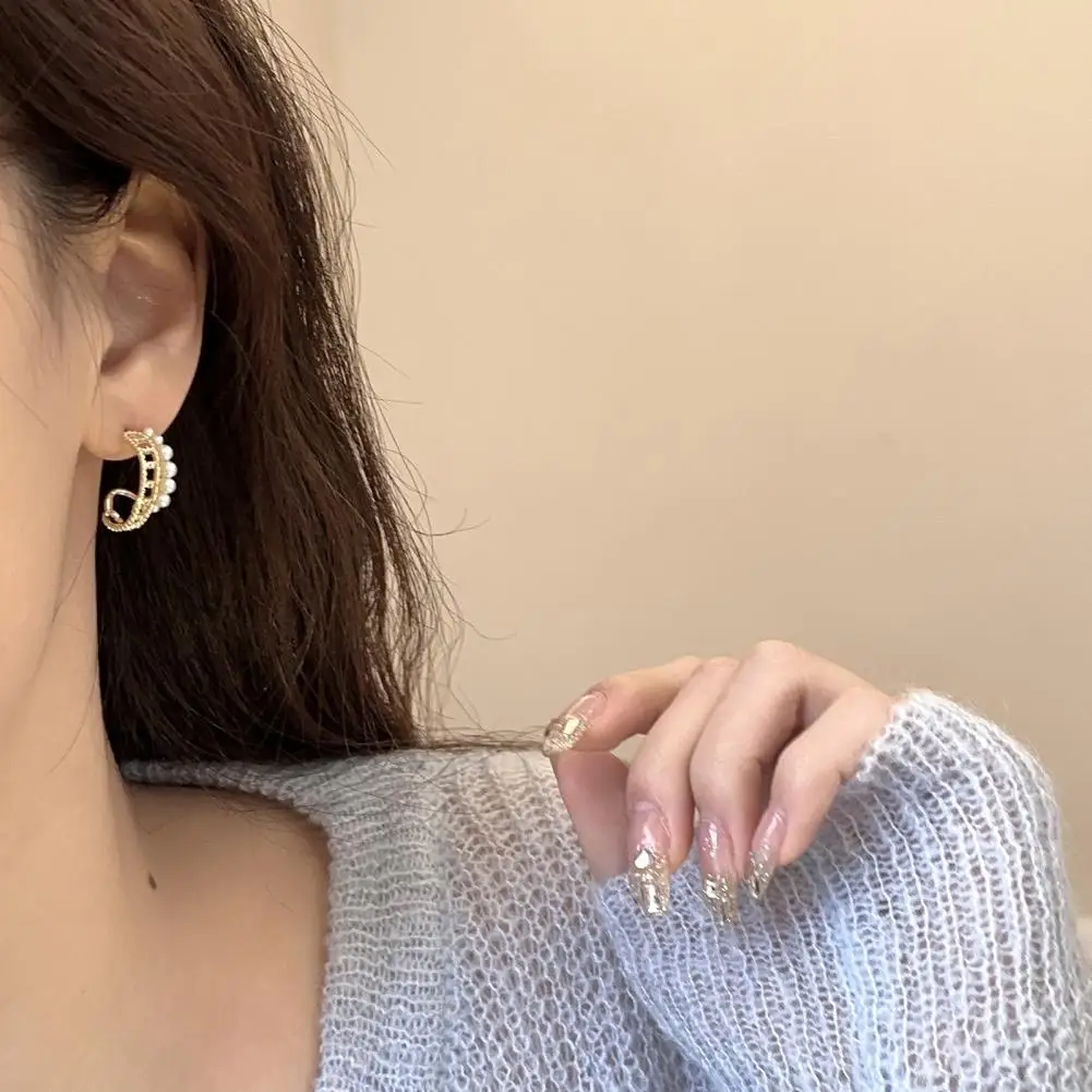 

Hoop Earrings Faux Pearls Not Easy to Fall Off One Hole Double-hoop Earrings Hypoallergenic Earrings Jewelry Accessory