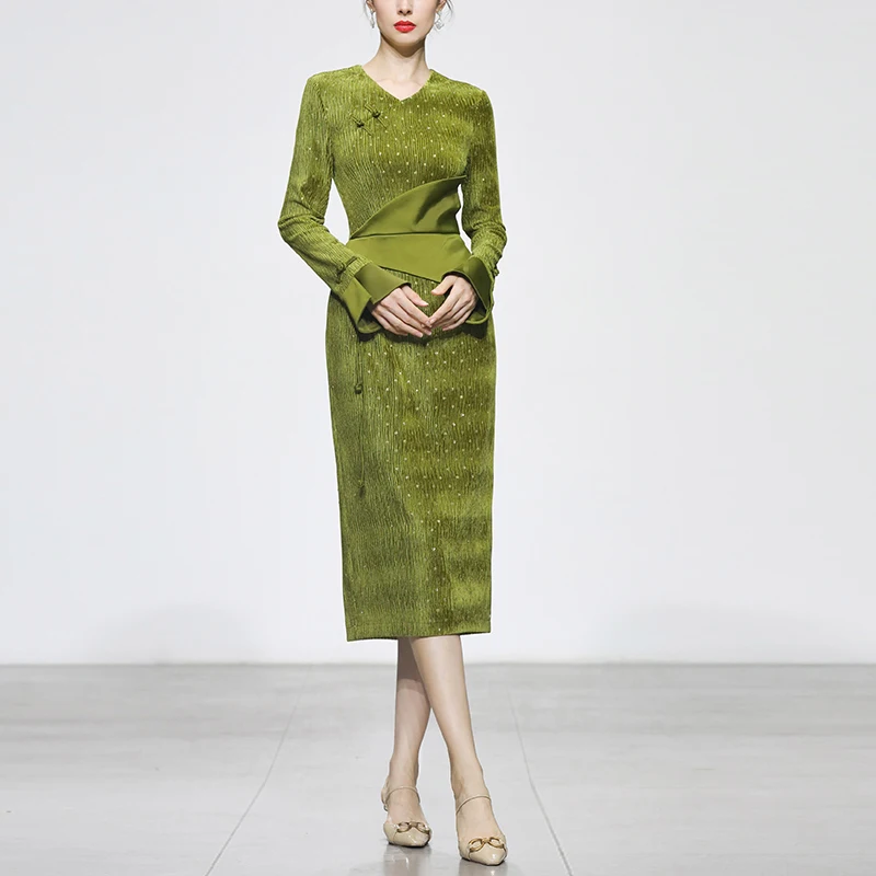 Новинка Осень-зима 2024 элегантный V-образный вырез Новая китайская пряжка