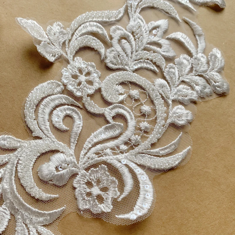 Аппликация с 3D бисером и белыми кружевными цветами для невесты свадебное платье