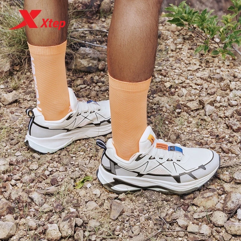 Xtep Steep спортивная обувь для мужчин 2024 Осенняя удобная с подушкой дышащие