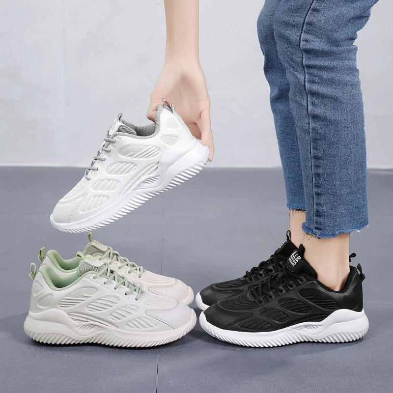 Fujeak Breathable Casual Women's Sneakers Non-slip Outdoor Running Shoes Lightweight Female Shoes Plus Size 42 Casual Footwear