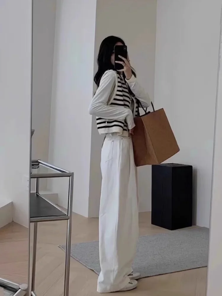 Блузка женская трикотажная в полоску Корейском стиле