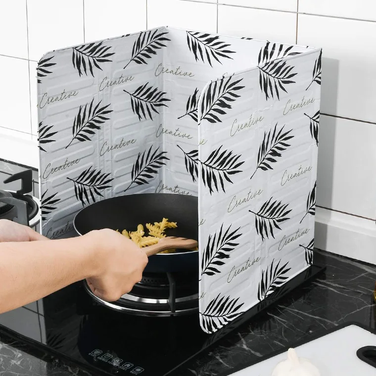 High-temperature heat-resistant kitchen oil shield, foldable aluminum foil anti-oil shield easy to clean oil shield
