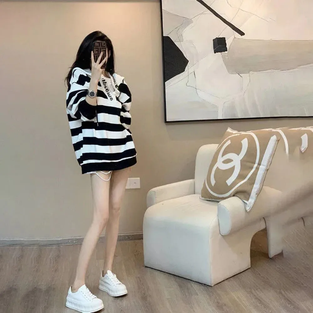 

Street Striped Sweatshirt Women Punk Oversize Hooded Women Gothic Vintage Long Sleeves Sweatshirts Fashion Hoodies Women Tops