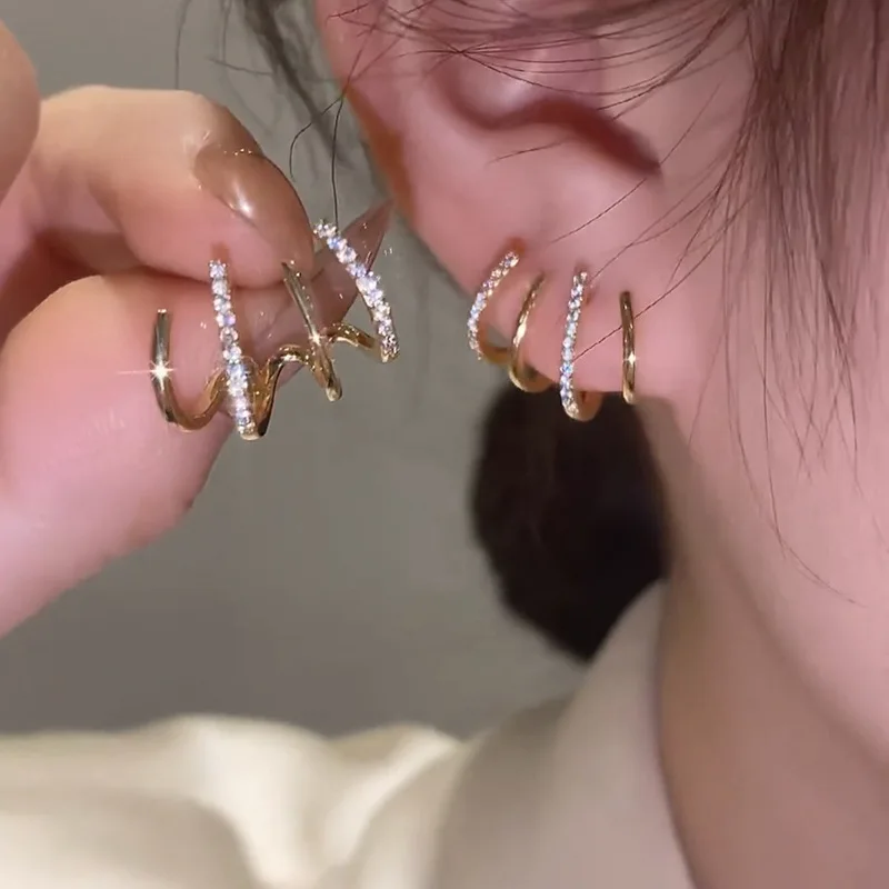 

Simple Style Geometric Metal Earrings 2022 Korean Shiny Crystal Sweet Women Stud Earrings Birthday Party Wedding Fashion Jewelry