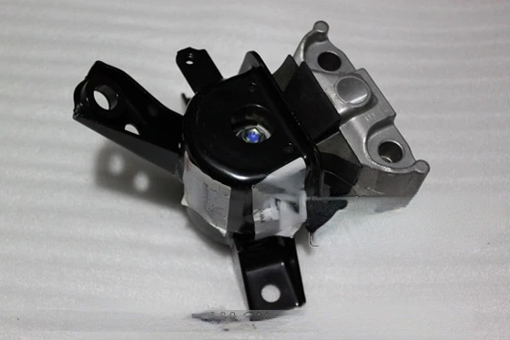 

12305-28240 Engine foot glue.RH FOR TOYOTA