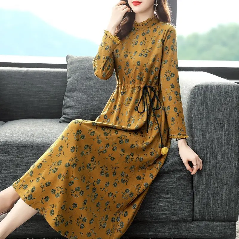 

Женская водолазка с высокой талией, Повседневная элегантная трапециевидная водолазка средней длины с длинными рукавами и цветочным принтом, Осень-зима 2023, M692